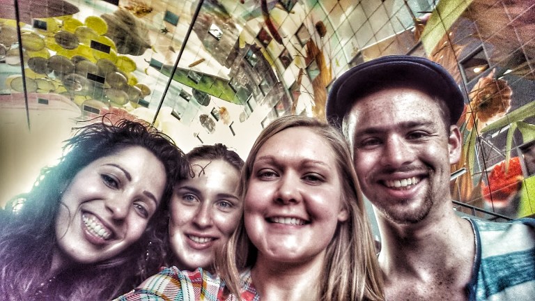 Markthal Rotterdam friends